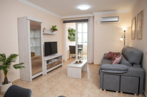 Apto ISA: amplio y acogedor apto de 75m con terraza, aire acondicionado y parking gratuito